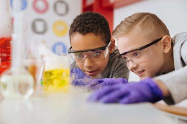 Por que ensinar ciência para as crianças?